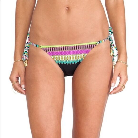 Trina Turk Plumas Tie Side Hipster Bikini Bottom in Black Multicolor Size 2 - Picture 1 of 13